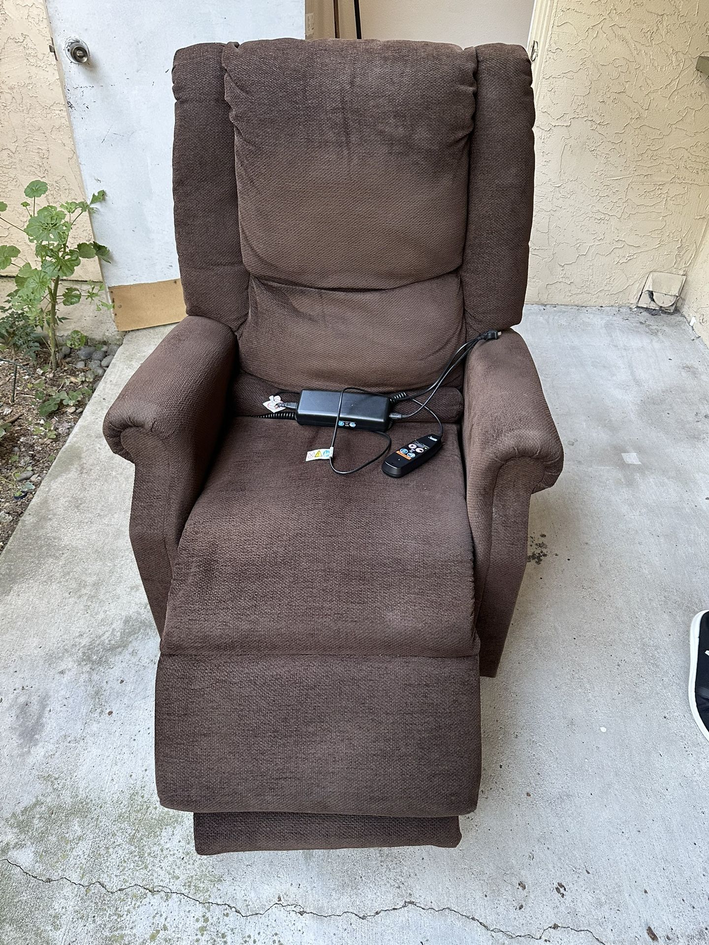 Free Recliner