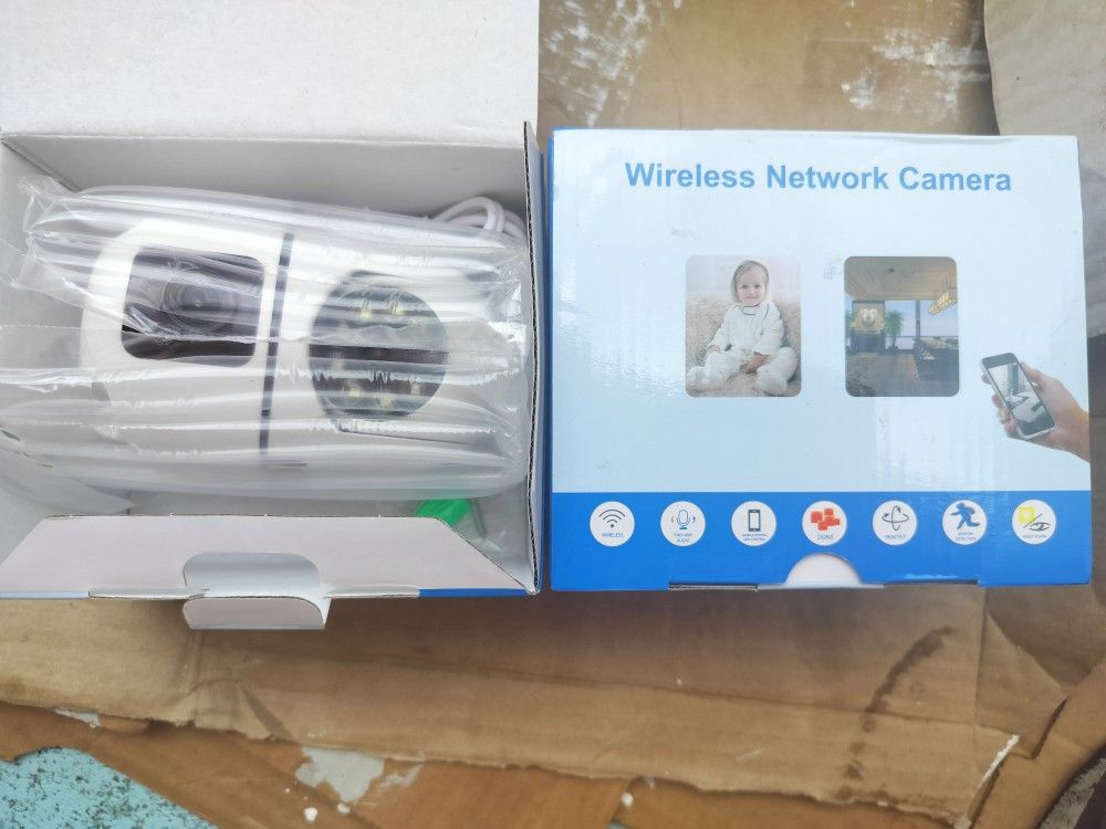 BRAND NEW OUTDOOR/INDOOR CAMERAS $25 A PIECE