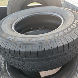 Goodyear Tires 265 70 17