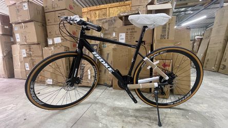 700C Hybrid Bicycle, 24-Speed Lightweight City Commuter Bike with Dual Disc Brakes, Trigger Shifter