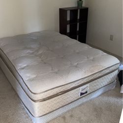 Full Size Bed