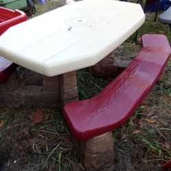 Outdoor Kids Picnic Table $120
