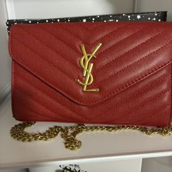 Elegant Fashion Handbag – Trendy & Stylish