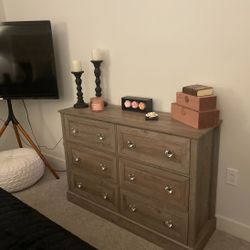 Wood Dresser