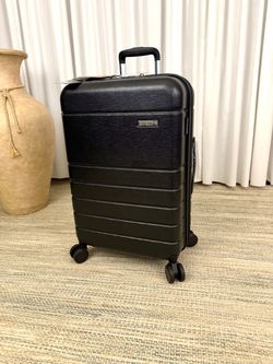 Champs Linen Medium Check in Spinner Suitcase 26"