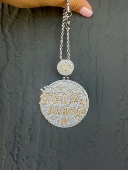💎✨ SELF MADE – Custom Moissanite Pendant & Chain ✨💎