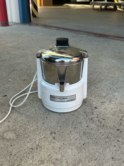 Waring 11JE38 Juicer