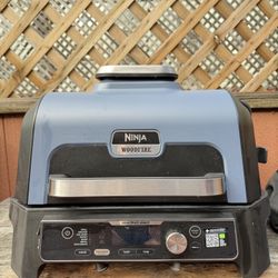 Ninja Woodfire ProConnect 20" 1760W Electric Outdoor Grill With Digital Display