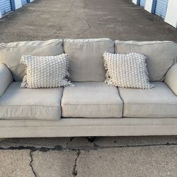 Couch Ikea For sale 