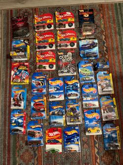 Hot Wheels Die-Cast Car Collection 51 Cars
