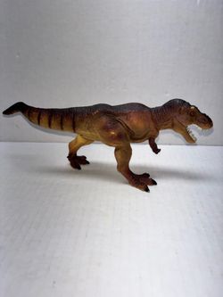 Safari Ltd Tyrannosaurus Rex Figure Wildlife Prehistoric Dinosaur Figurine 2010