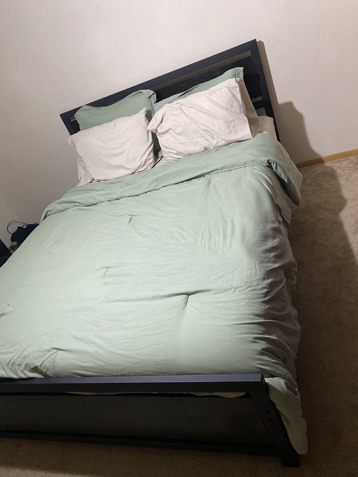 Queen Bed Includes Everything