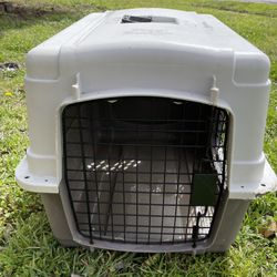 DOG KENNEL/CAGE