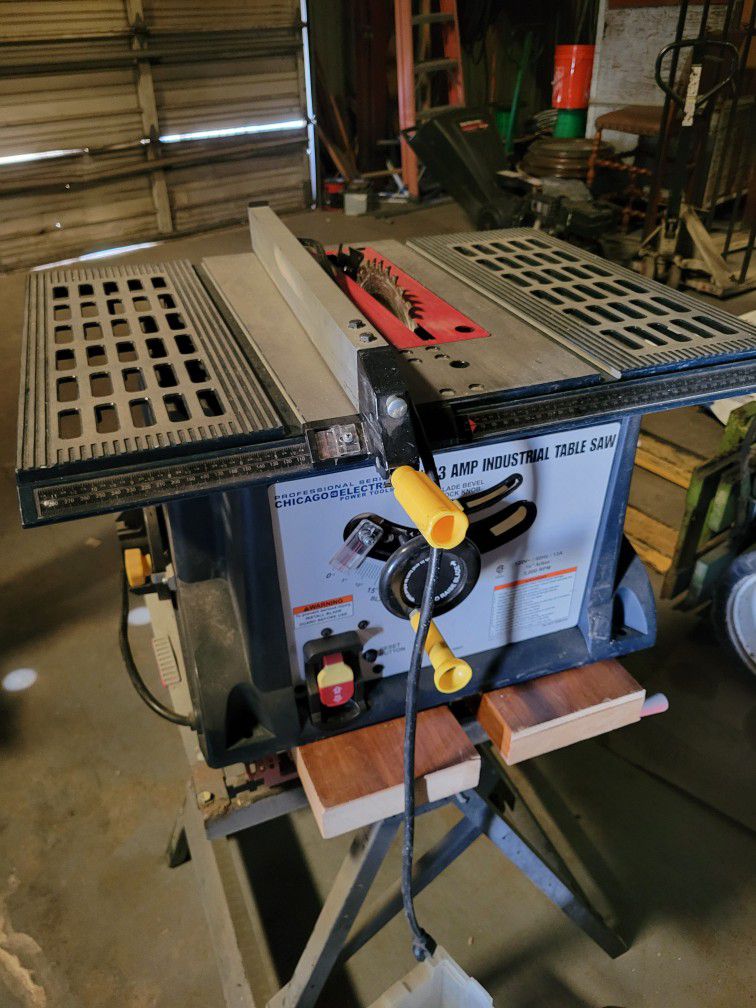 Table saw 10 In 13 Amp Warrior