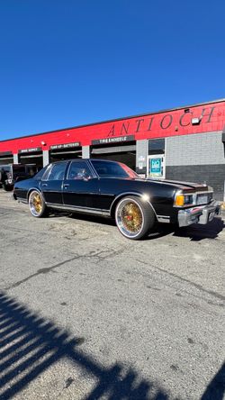 Spoke wire wheel available financing available