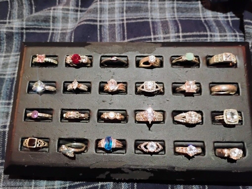 24 Rings Sterling 925 Signed Jewels Nice