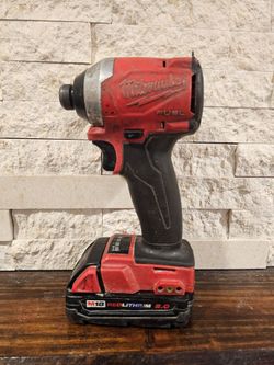 Milwaukee M18 FUEL Brushless 1/4" Impact Driver with 2.0Ah Battery