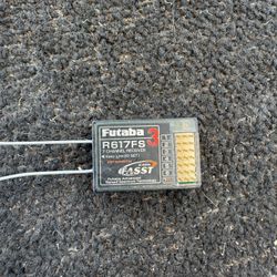 Futaba R617FS Receiver.