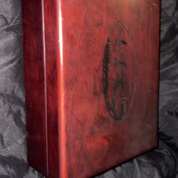 Cigar Box With Hygrometer 