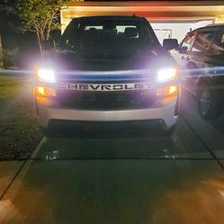H1 LED Headlight Bulb, 10000 Lumens Super Bright LED Headlights Conversion Kit 6000K Glacier White