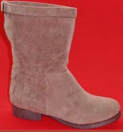 Boots woman's pink&pepper 8.5 new