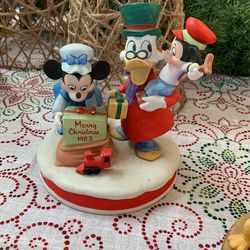 Disney Collection Scrooge’s Christmas Surprise 1983