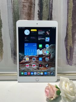 Apple iPad Mini 4th Gen White A1538 16GB Tablet 7.9” iOS 15.8.8 - $29