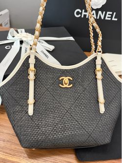 Chanel Small tote, Braided raffia