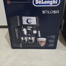 De’Longhi Coffee Machine for Sale – Great Condition