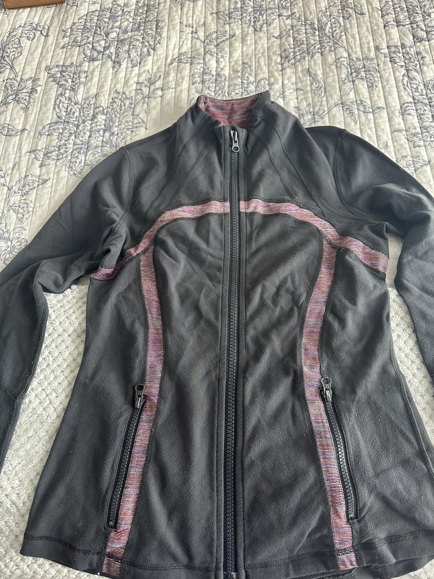 lululemon Define Jacket In Size 8.