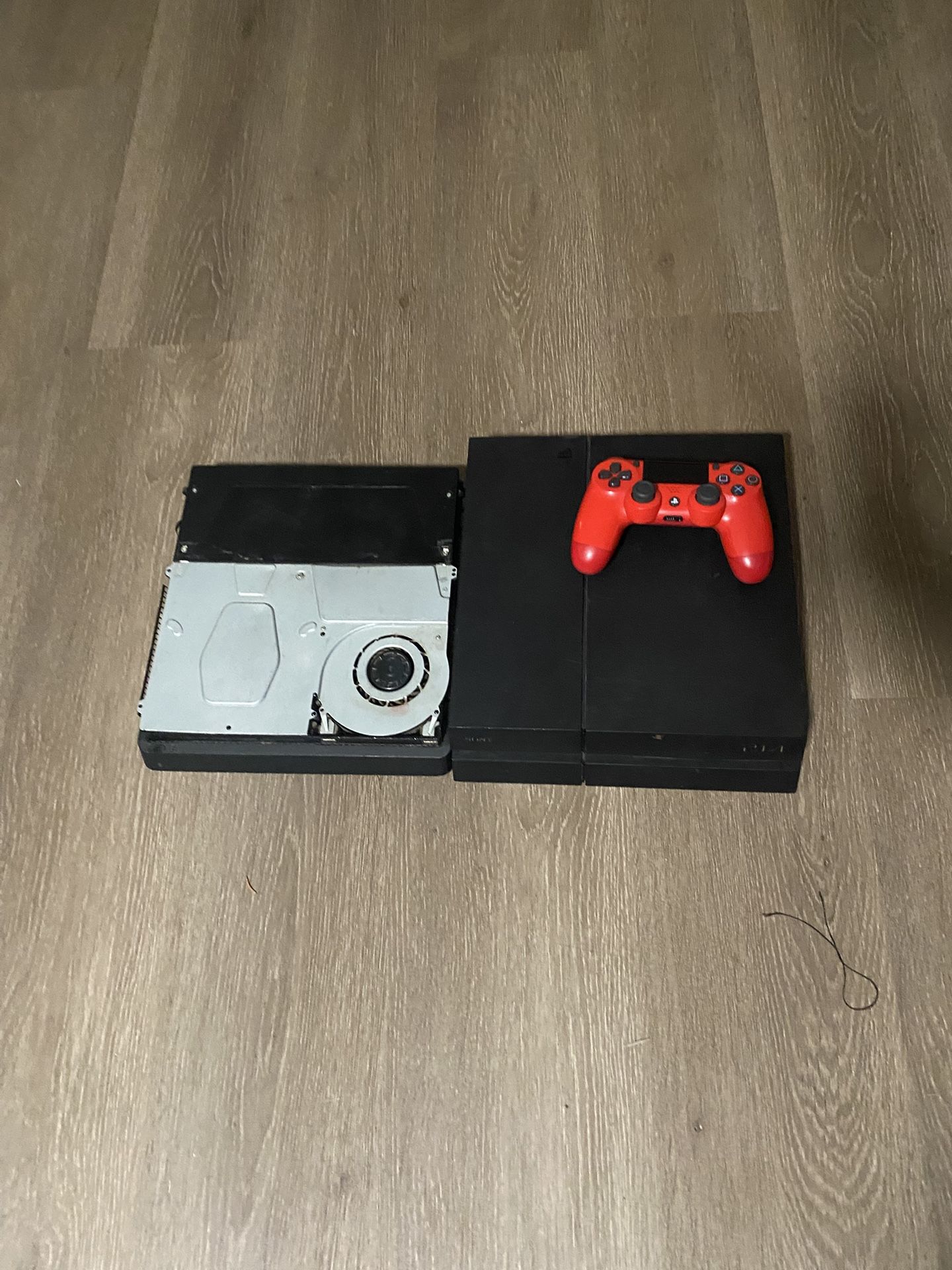 2 PS4 And Controller