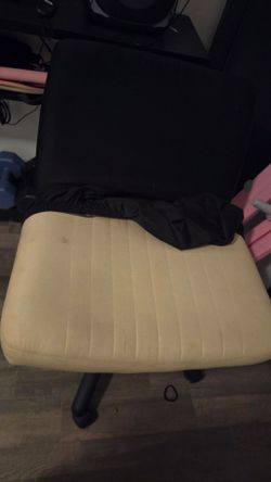 Criss cross chair