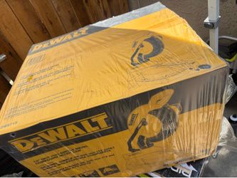 DEWALT 15 Amp Corded 12 in. Single Bevel Compound Miter Saw