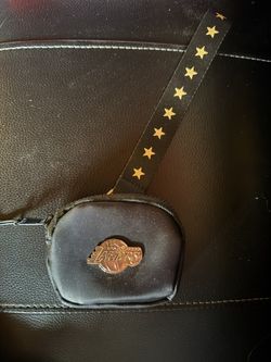 Lakers Game Give Away Coin Pouch