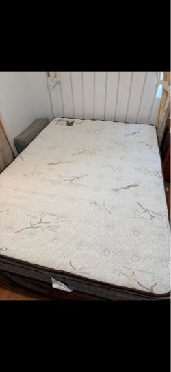 Full size bed (Best offer)