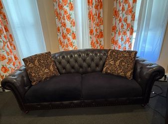 Brown Chesterfield-Style Sofa + 2 Decorative Pillows — $200 OBO