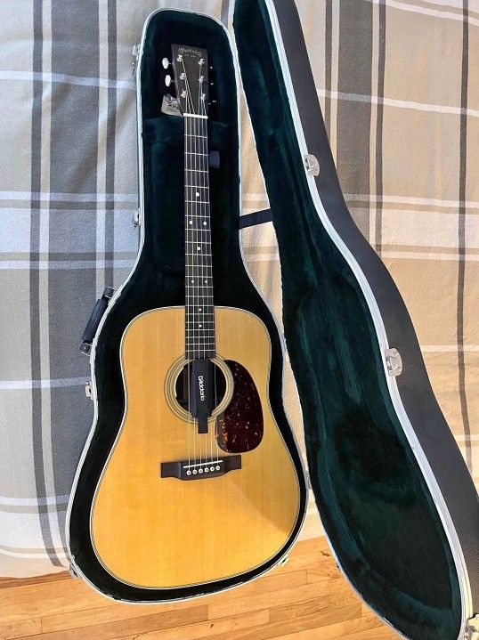 Martin-D28-Acoustic-Guitar