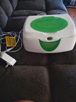 Wipe warmer