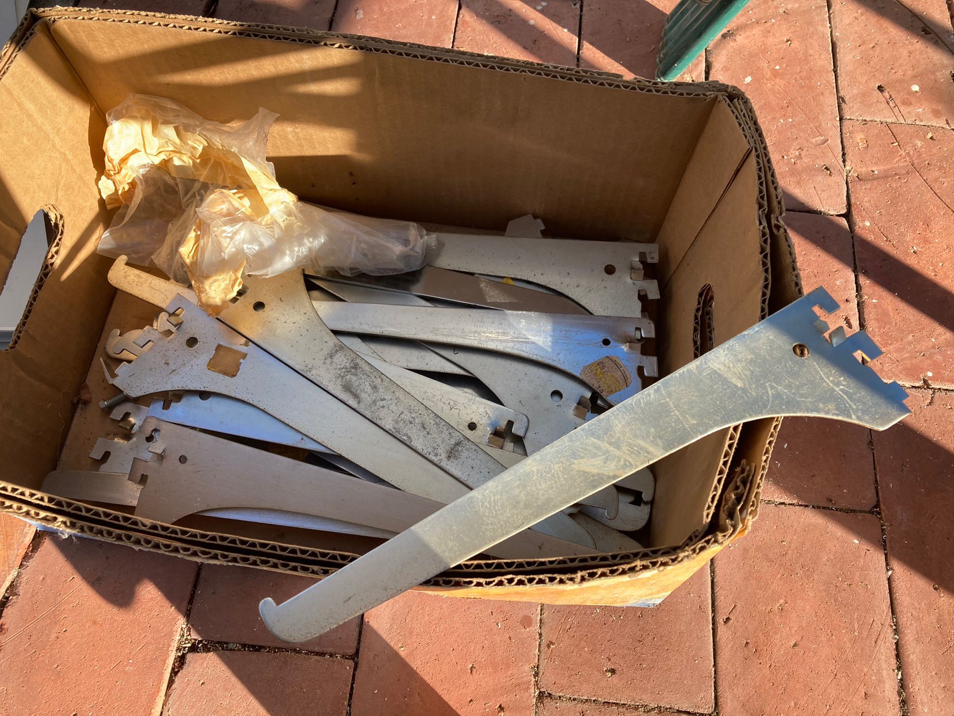 34 10” Shelf Brackets