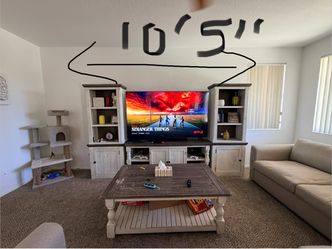 Entertainment center