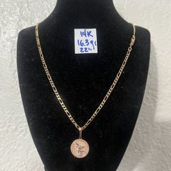 14K Solid Gold Figaro Chain and Pendant With Diamonds 💎 Stones For Wedding 16.3Gr 22 Inches Long 