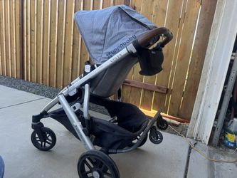 UPPAbaby Vista V2 Stroller, Car seat, Bassinet 