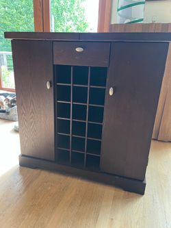 Bar & Wine Cabinet