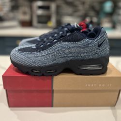 Nike Air Max 95 Levi's Obsidian