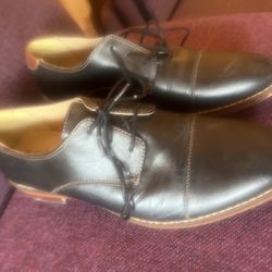 Black leather shoes size 9.5