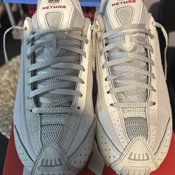 2019 Neymar Jr. x Nike Shox R4 'Platinum Tint'