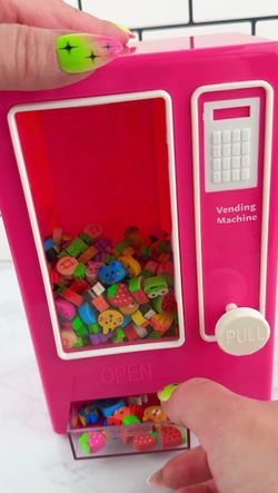 Vending machine dispenser for candy etc