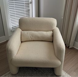 Single sofa