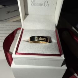 Mens/Women Wedding band.