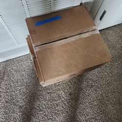 Tupperware 
